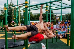 Воркаут - спорт вне спортивного зала!